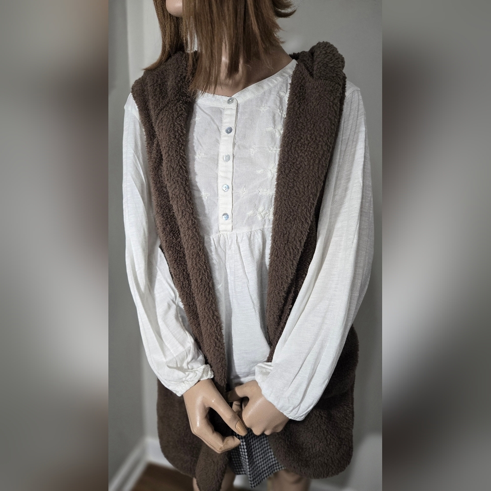 Women's Cherished Fuzzy Sherpa Vest With Pockets. Extremely Soft And Cozy